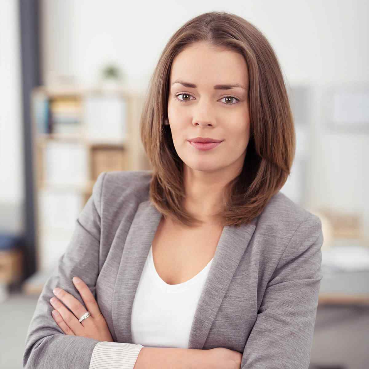 https://medicalcardonlineusa.com/wp-content/uploads/2018/01/img-team-member-01.jpg